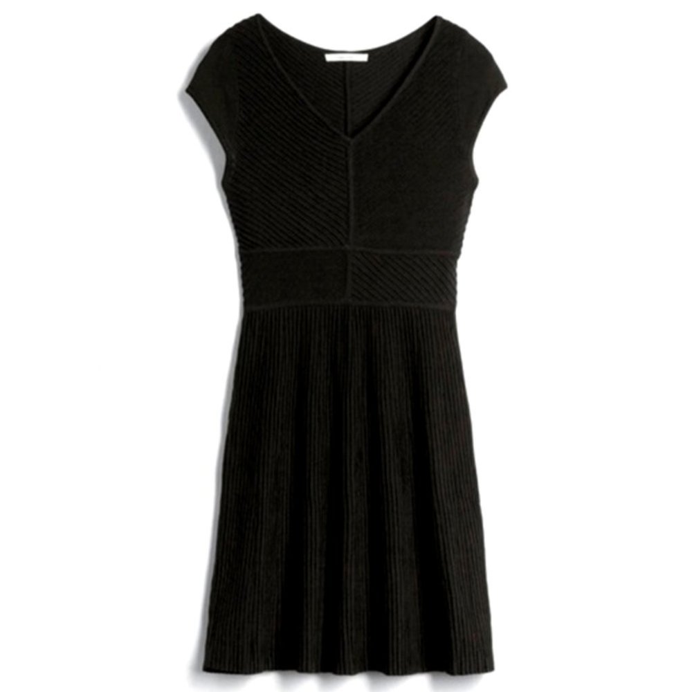 41 Hawthorn Eevie Textured Fit & Flare Black Sweater Dress Stitch Fix